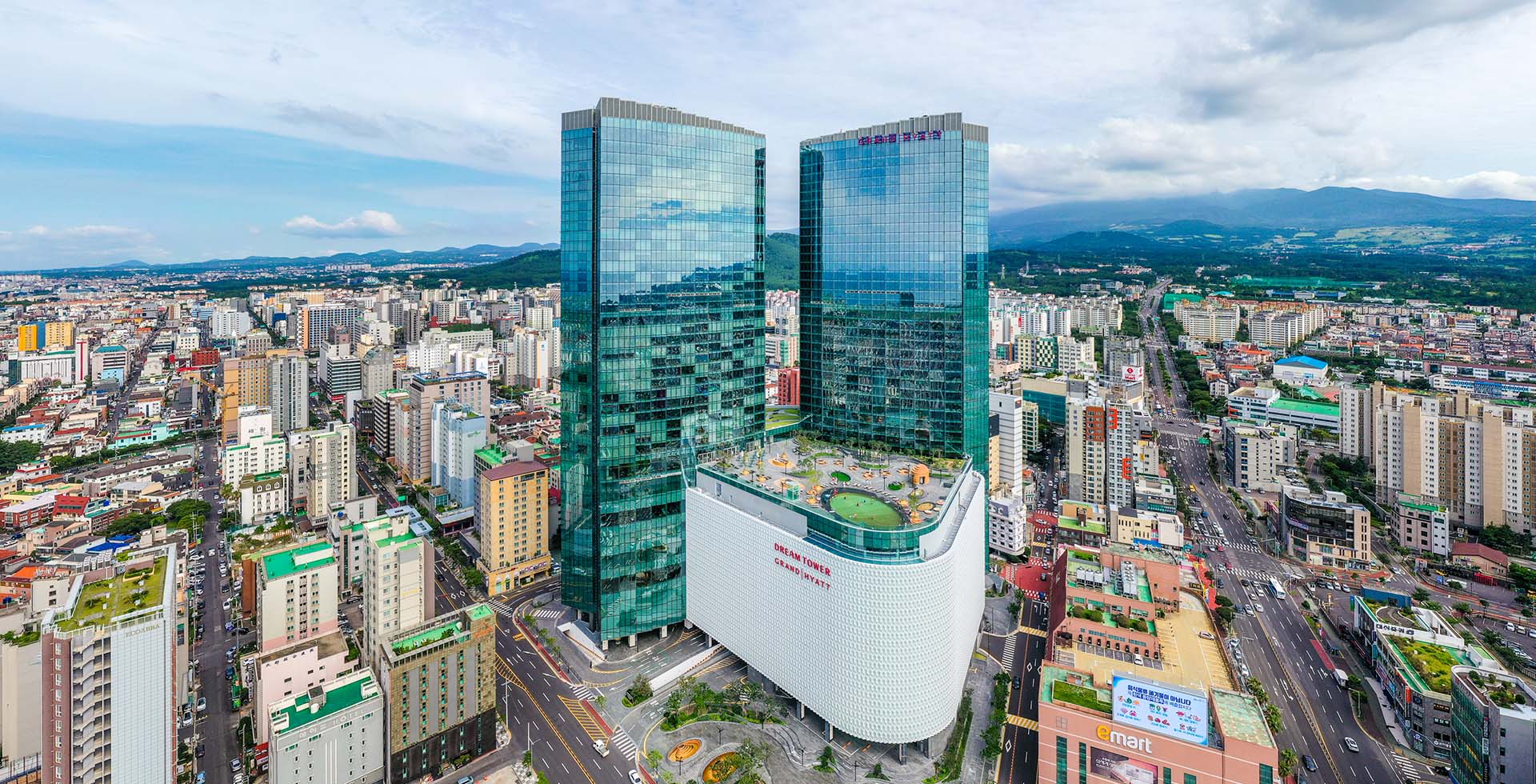 STAY & ENJOY<br>JEJU DREAM TOWER